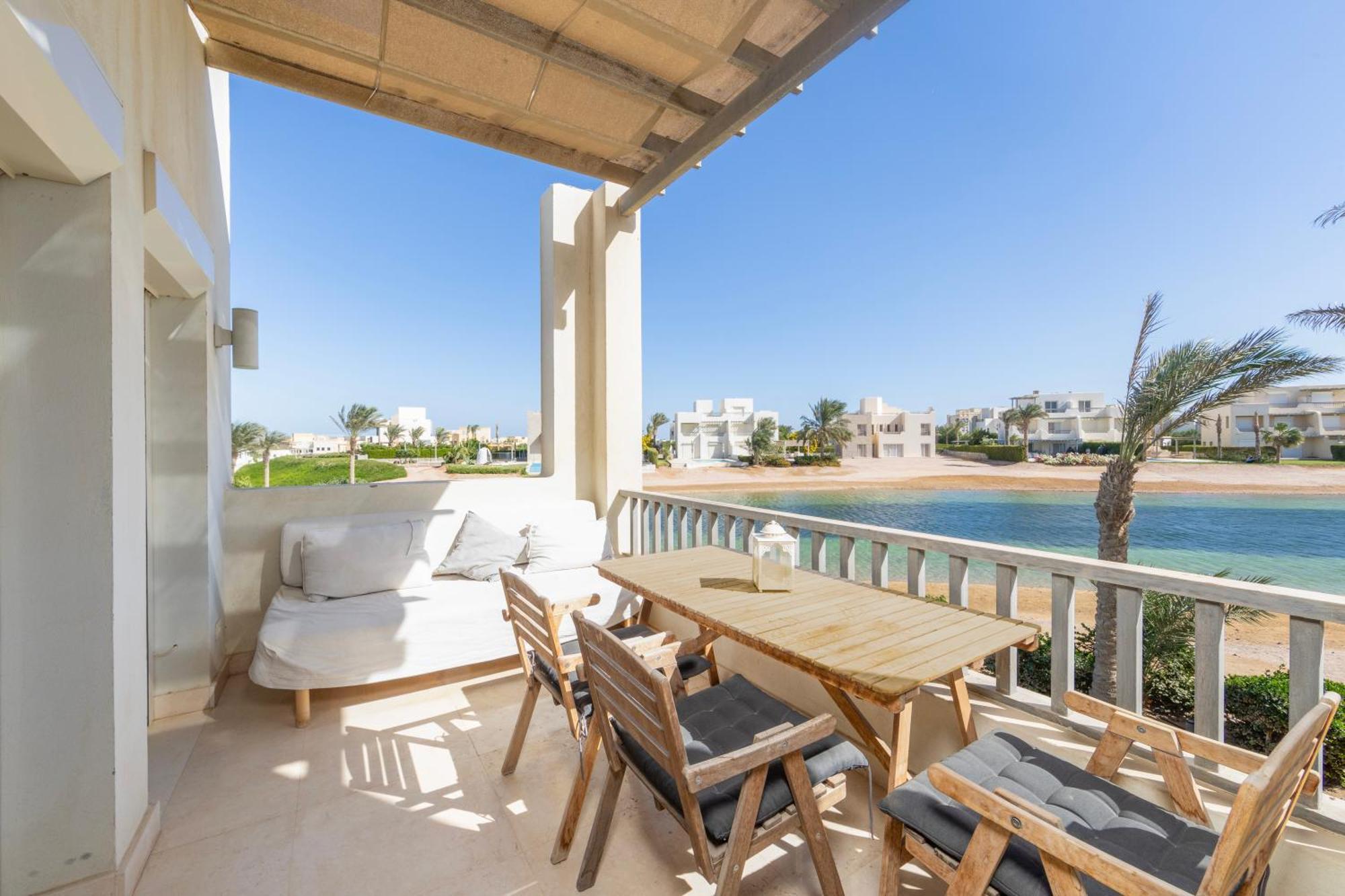 Beautiful With Roof Terrace In Joubal * Hurghada