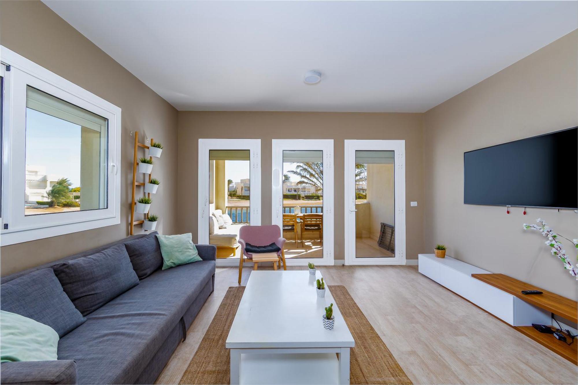 Beautiful With Roof Terrace In Joubal