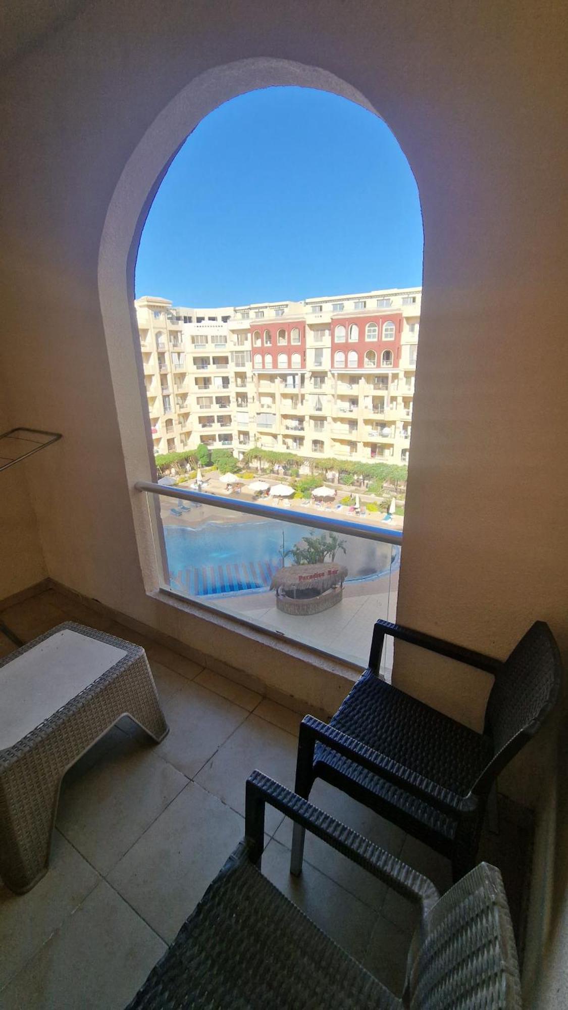 Florenza Gate Hurghada