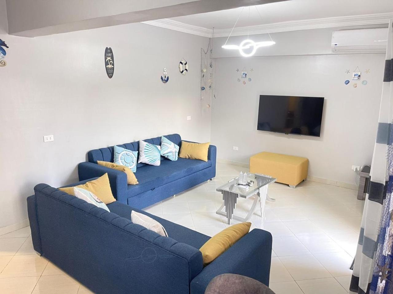 West Side Compound Apartment *