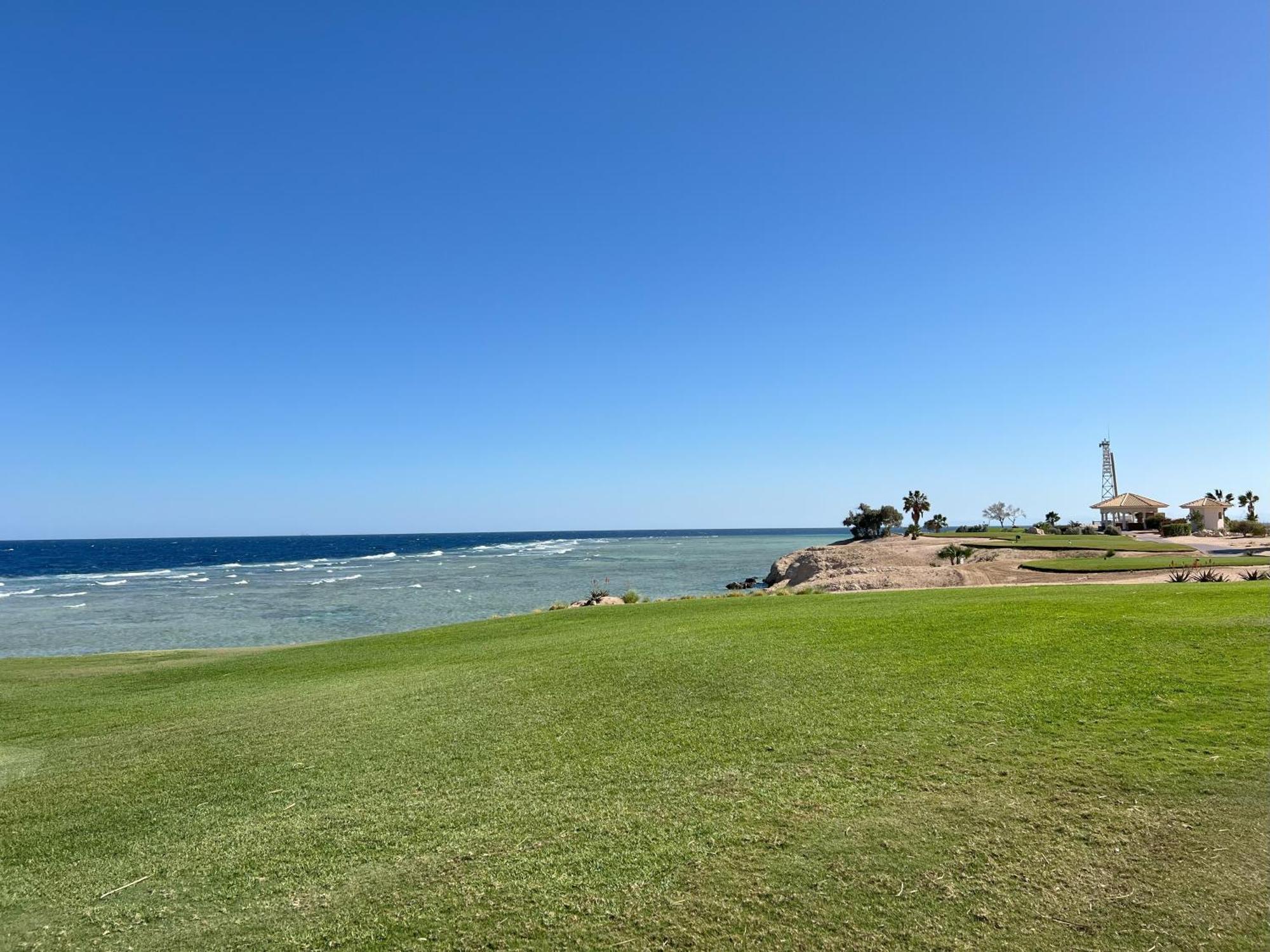 Casa De Madera - 1br Sea & Golf View - Soma Bay Apartment Hurghada
