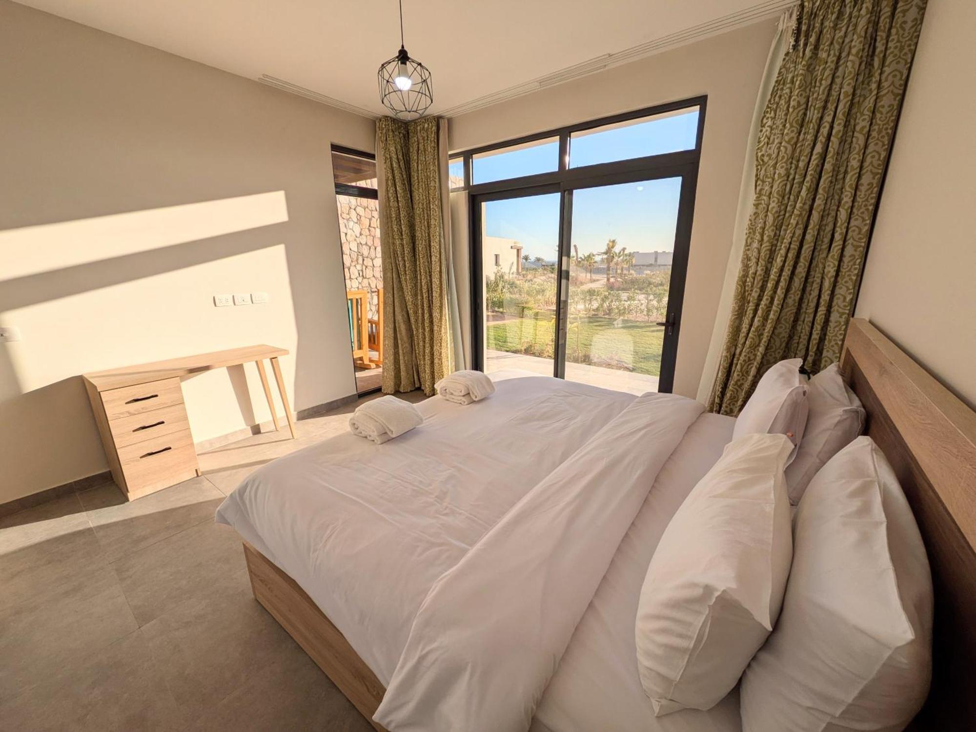2br Somabay Twin In Mesca Near & Pools *