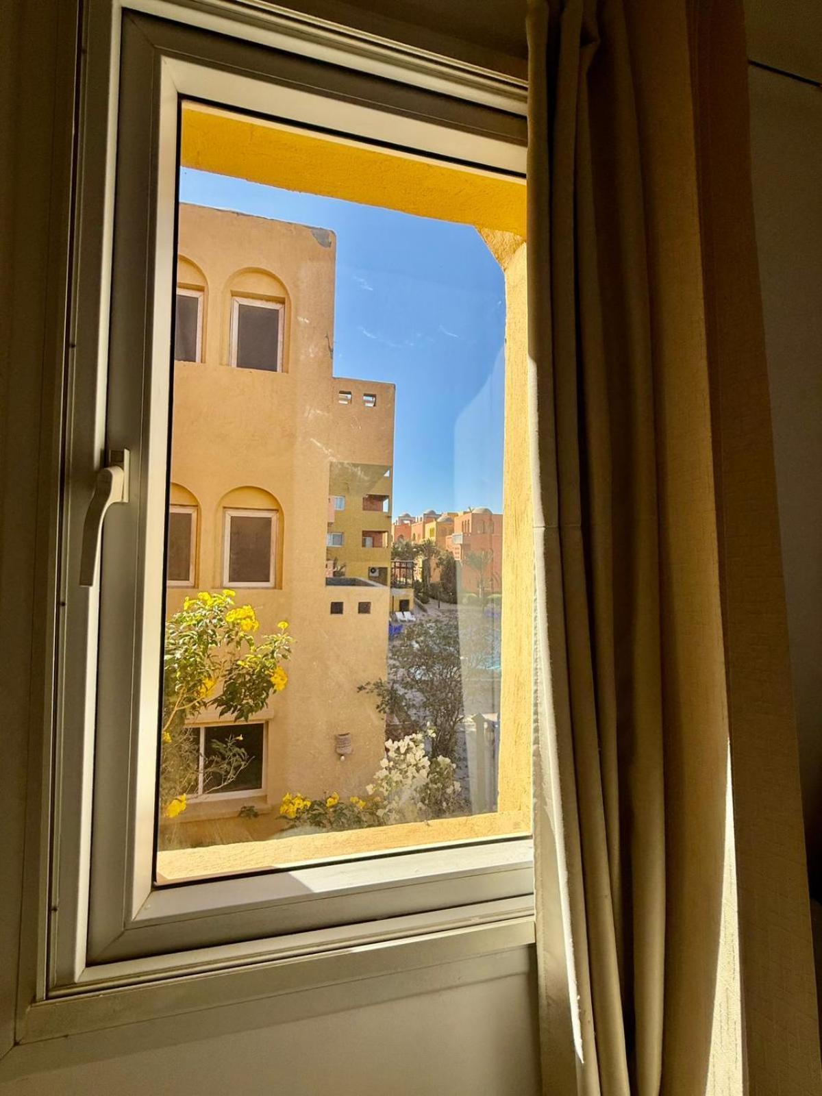 Luxury 4br Sea View Aldora Resort, Villa Hurghada