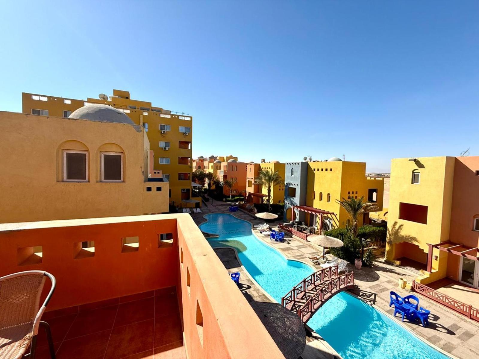 Luxury 4br Sea View Aldora Resort, Villa *