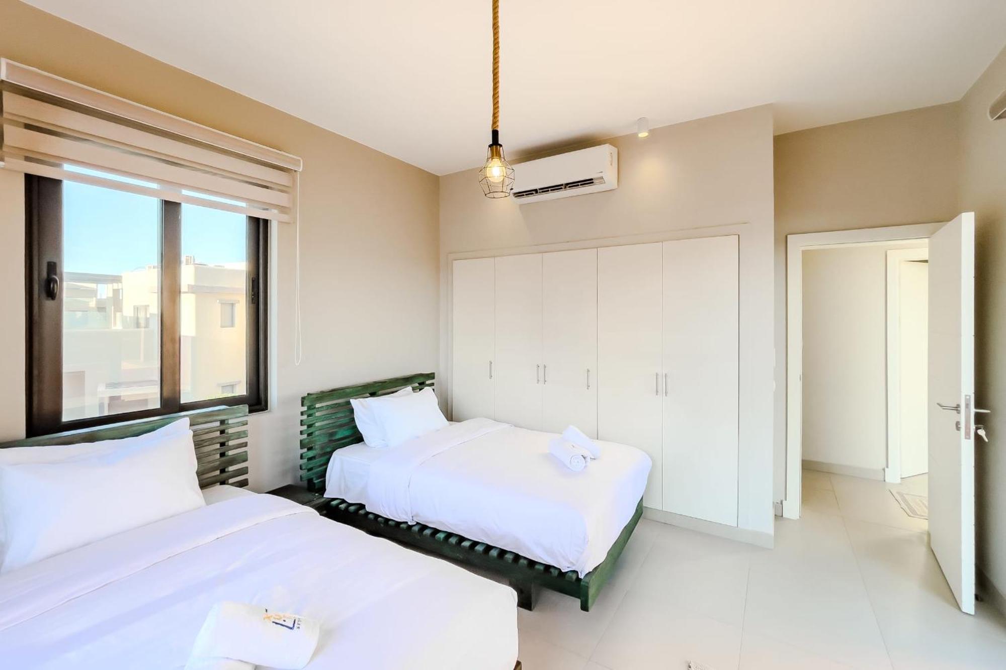 Astounding 3bdr Tawila Pool Front Villa *