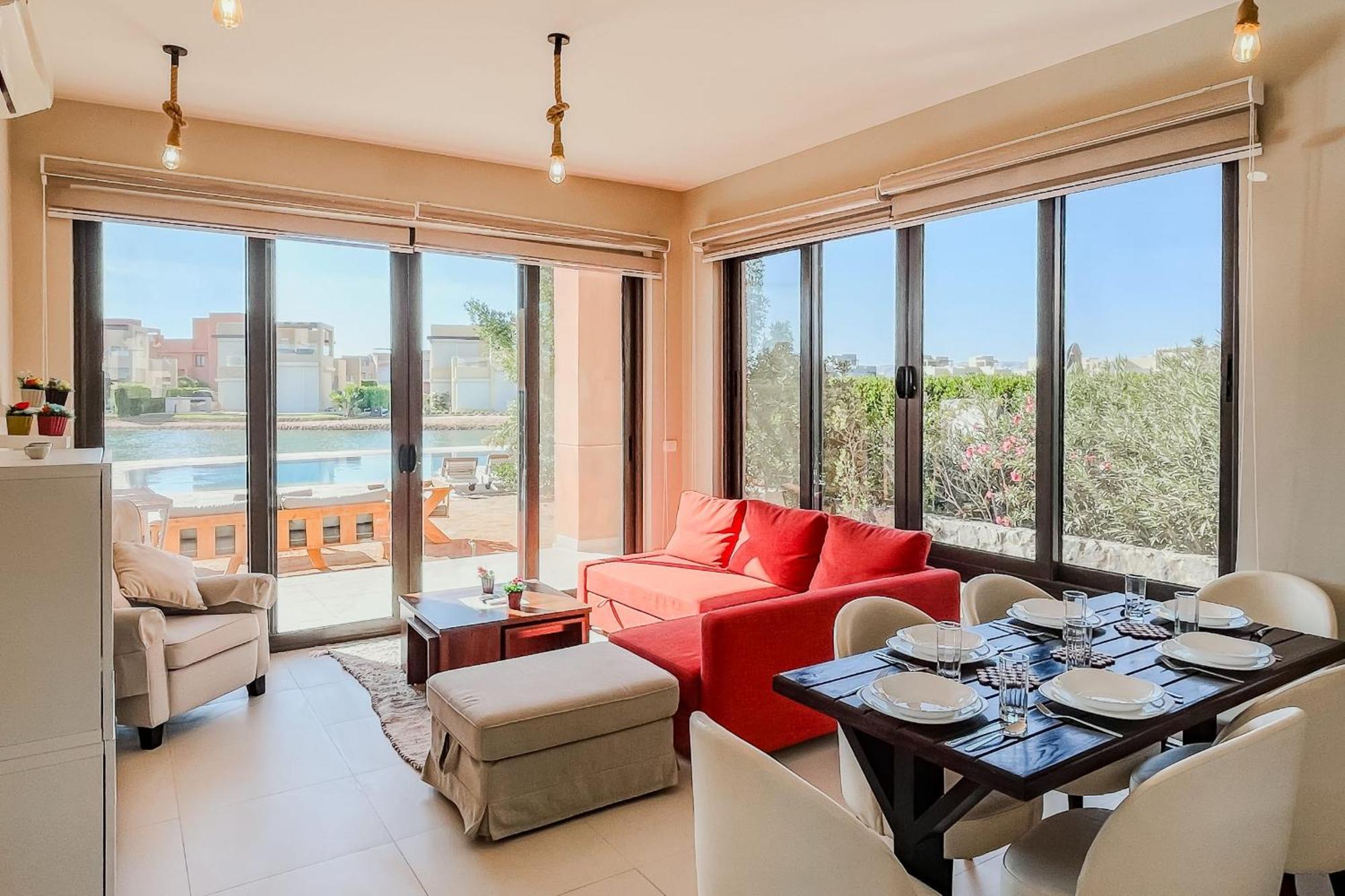 Villa Astounding 3bdr Tawila Pool Front *