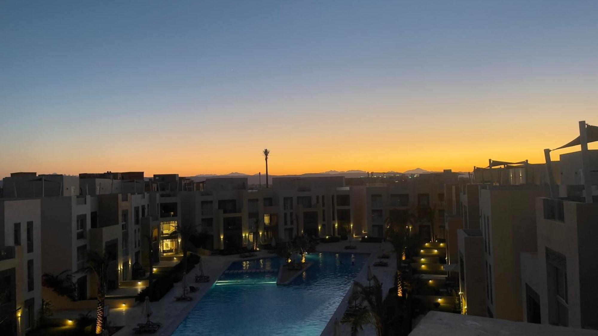 Ollystays Mangroovy Seaview 2br And Pool Free Access Apartment Hurghada