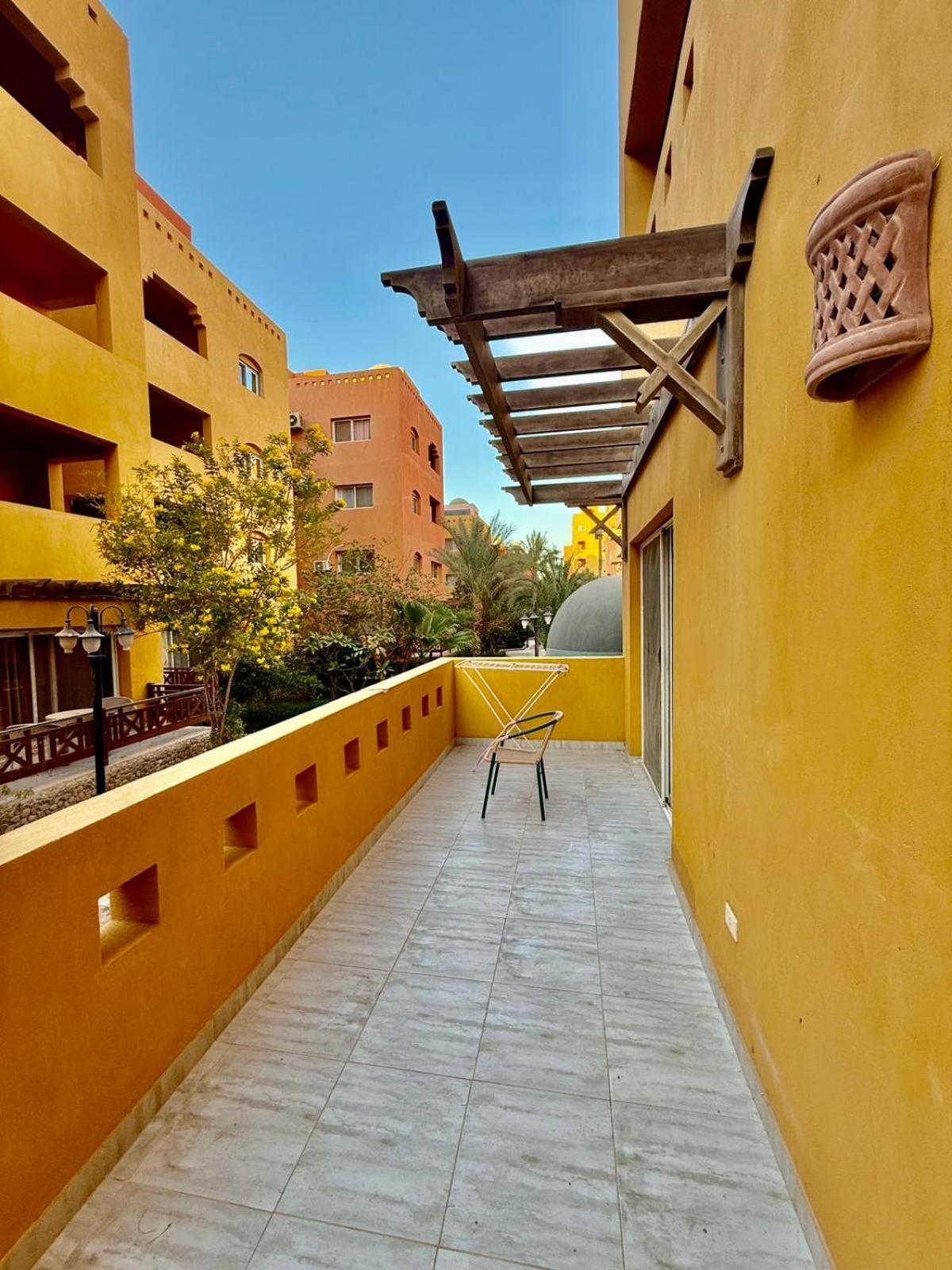 Spacious 3br - Al Dora Resort, Apartment *