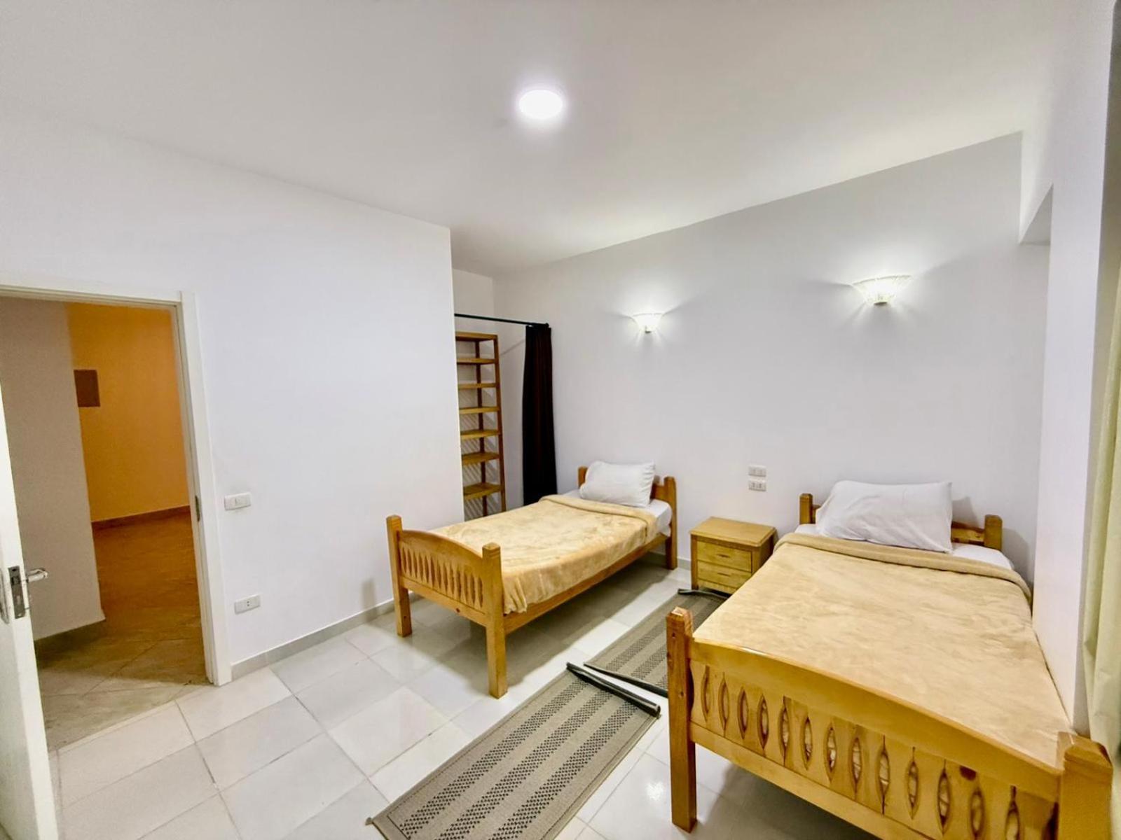 Spacious 3br - Al Dora Resort, Apartment
