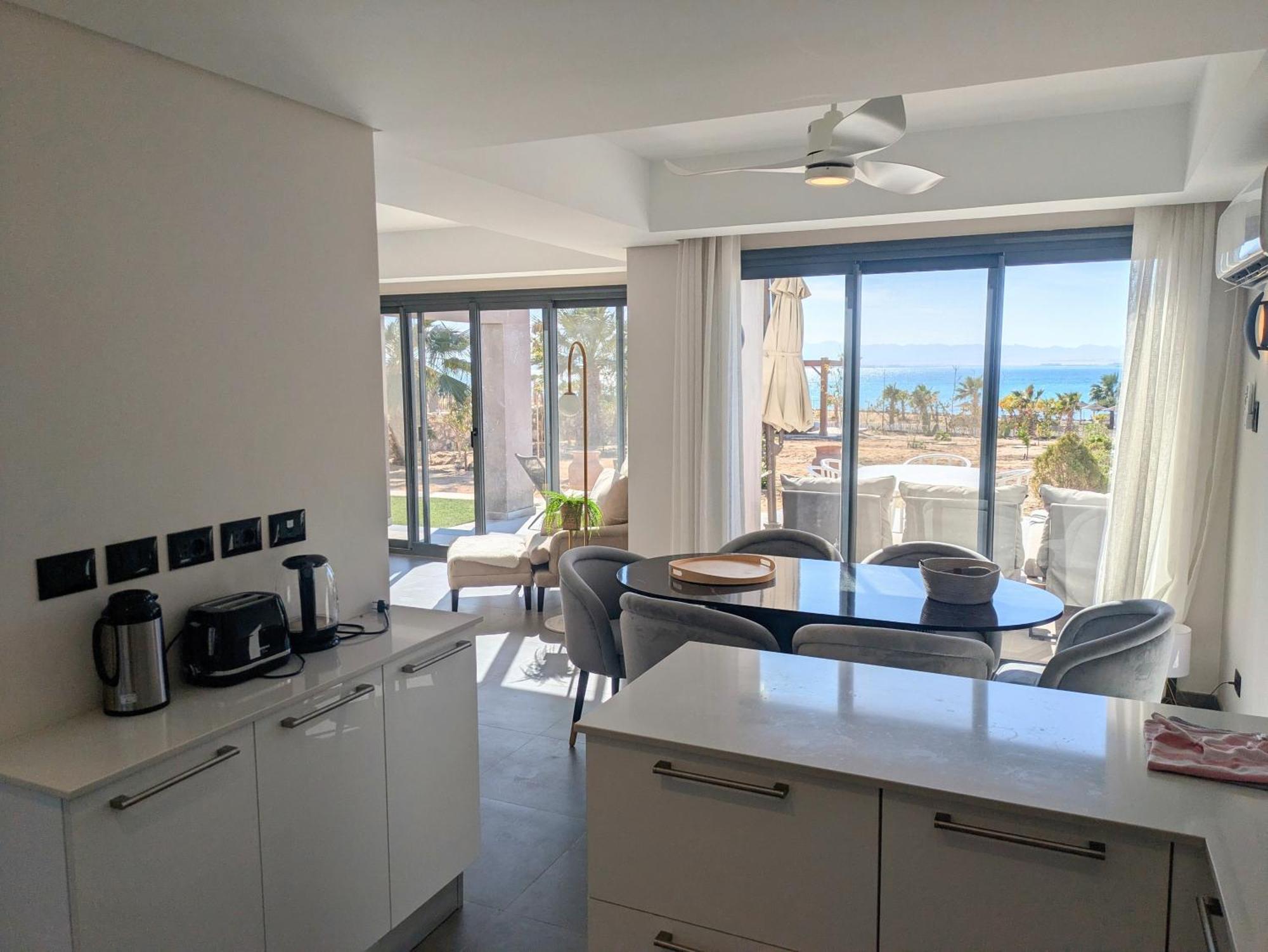Supreme Beachfront 3br Soma Bay With Garden Villa Hurghada