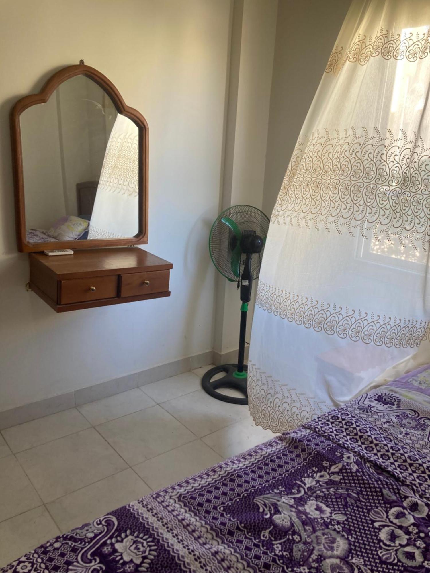 M-2bedroom Flat With Garden Apartment *