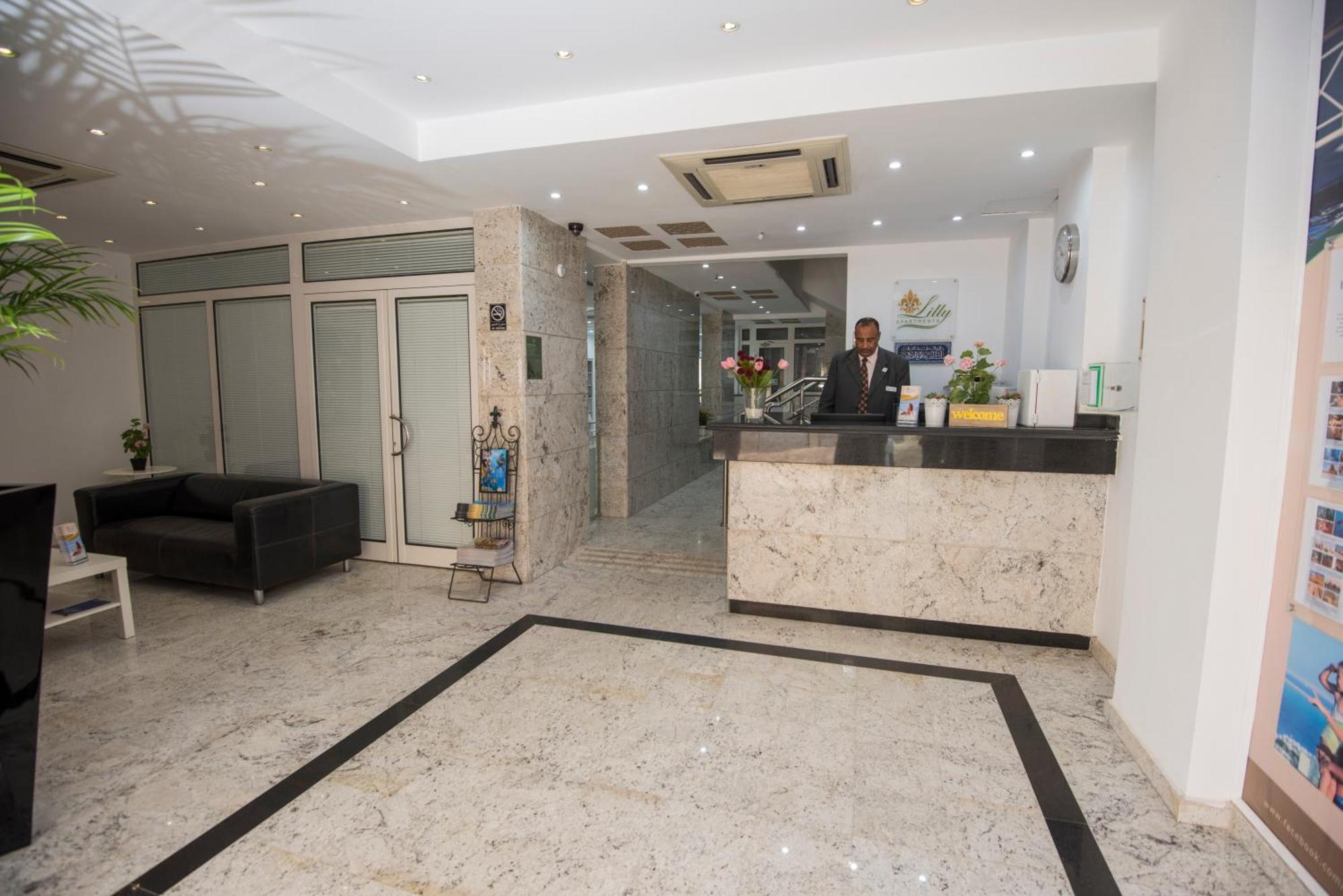 Apartment Luxurious One Bedroom *
