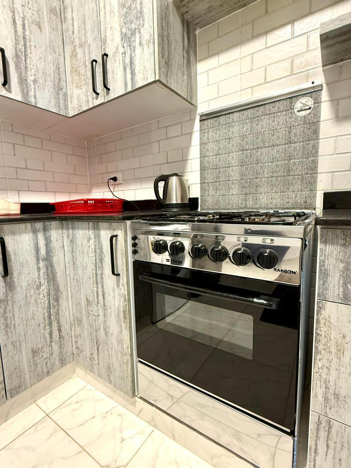 Modern 1br - Al Dora Resort, Apartment *