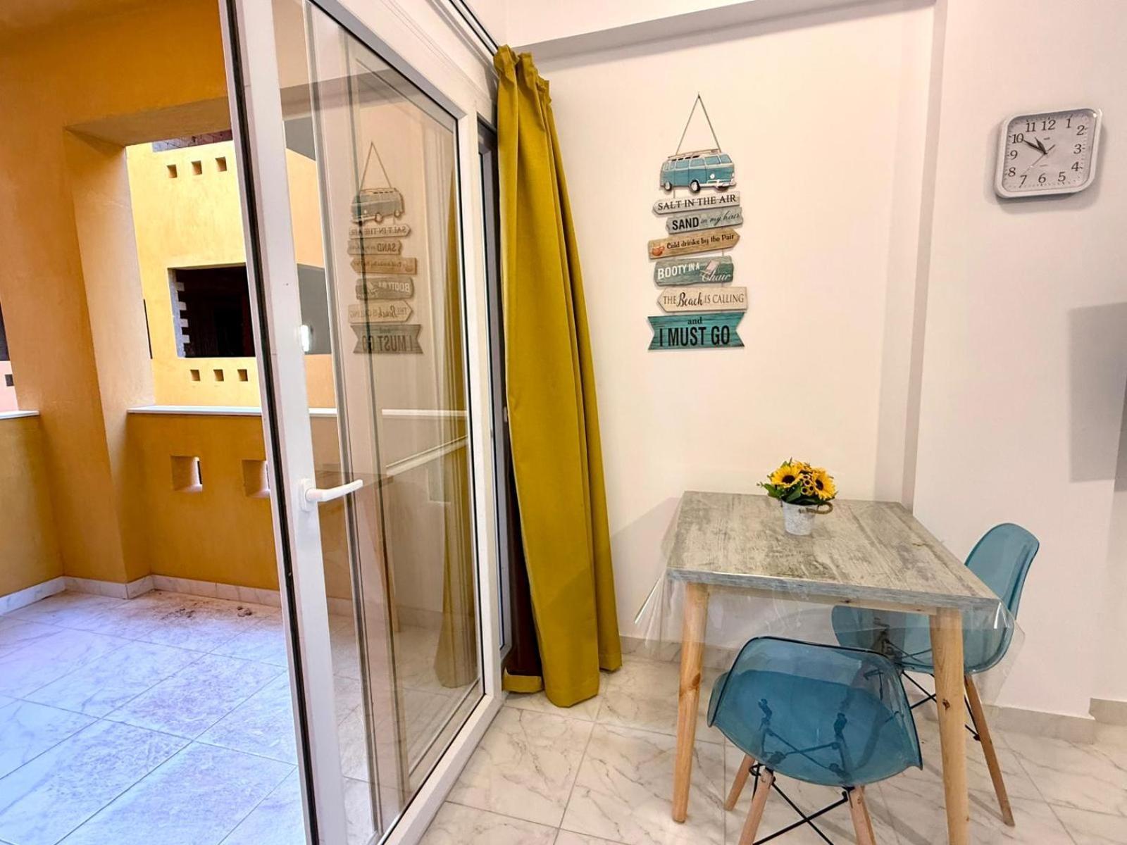 Apartment Modern 1br - Al Dora Resort,