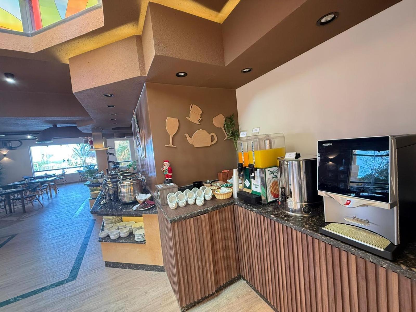 Apartment Modern 1br - Al Dora Resort,