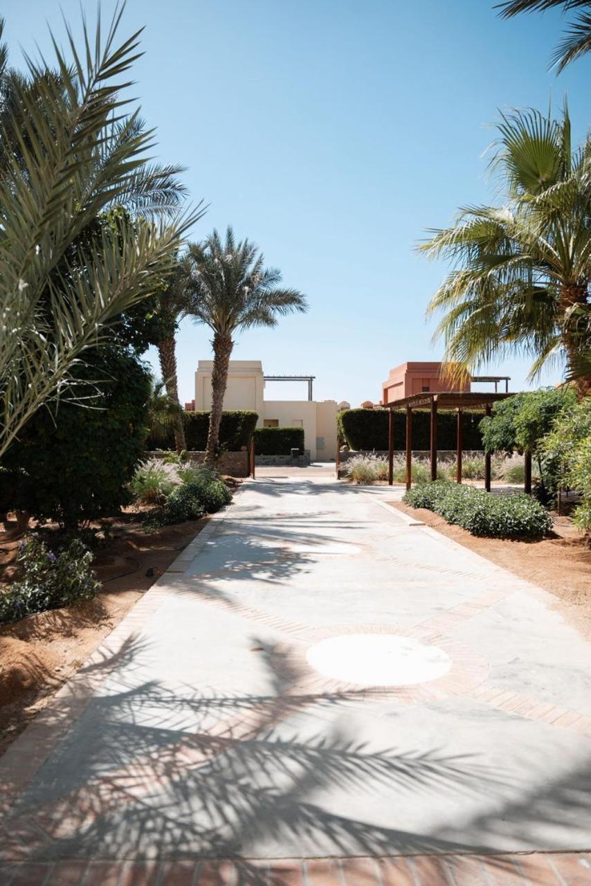 Luxury West Golf Villa