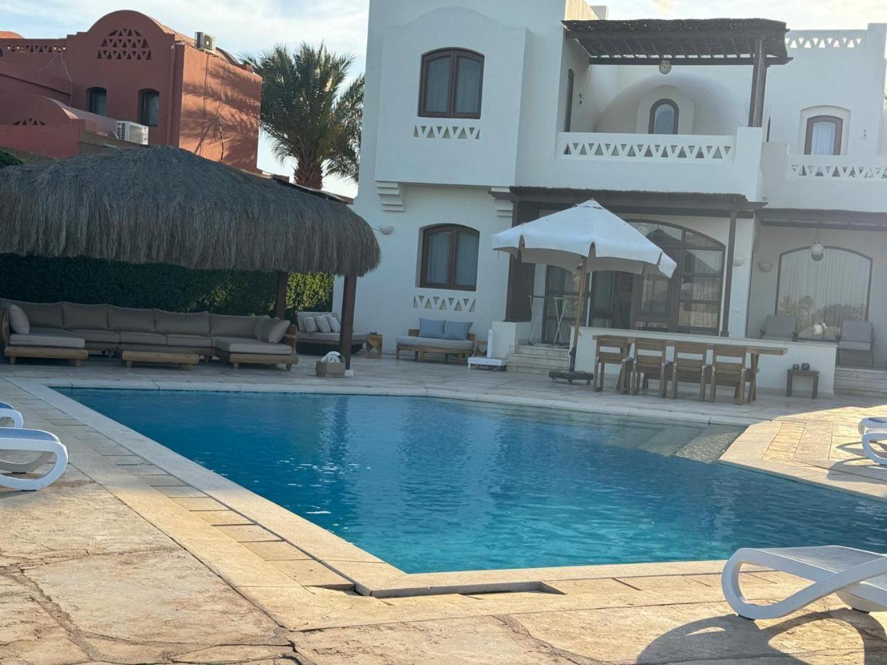 Luxury West Golf Villa