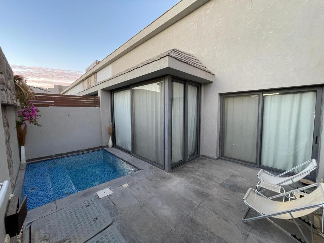 Luxury One Bedroom