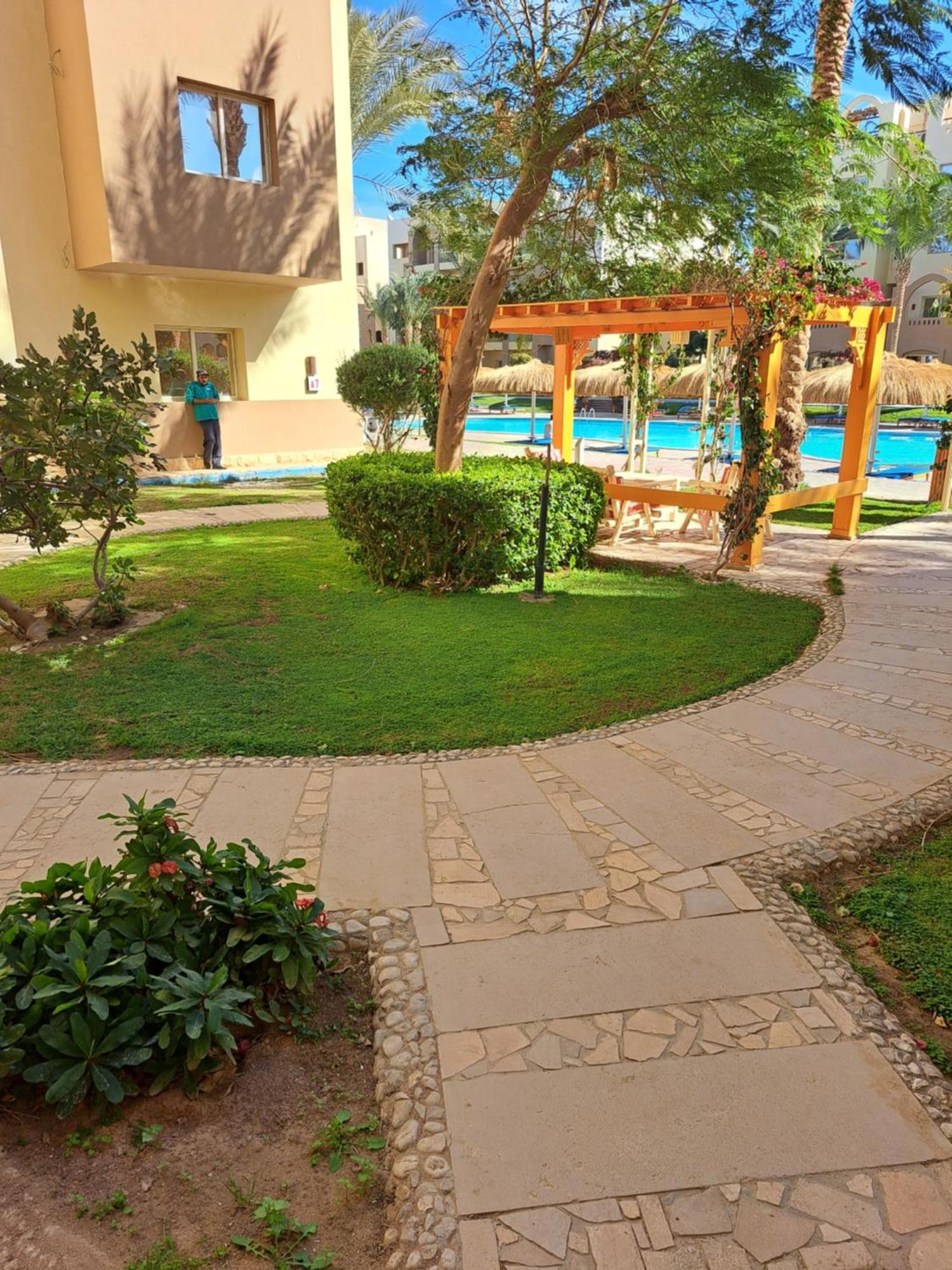 Front 2br At Elkarma & Aqua Park * Hurghada