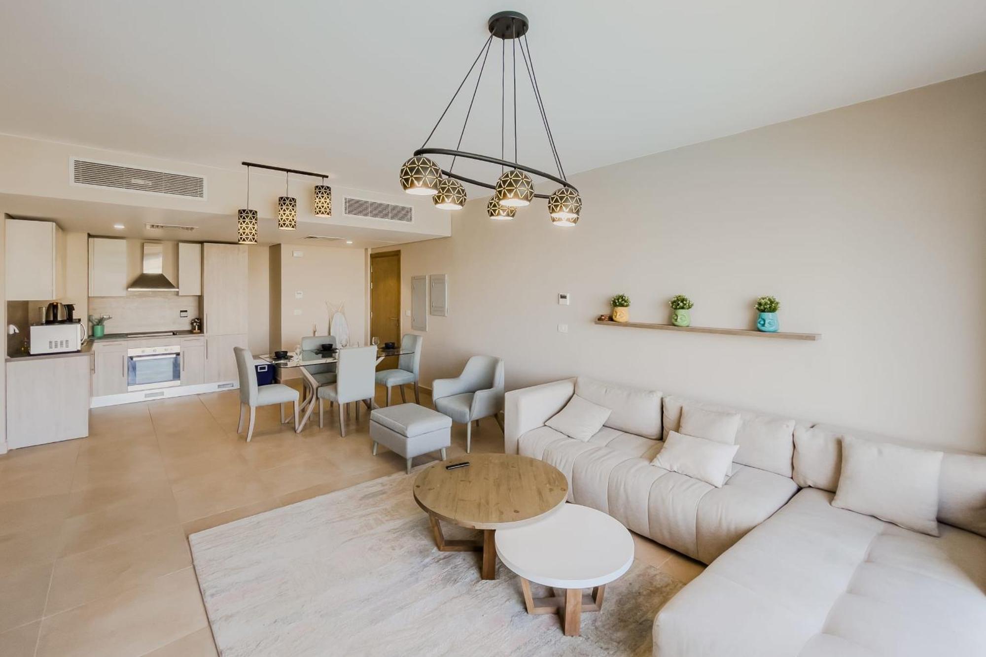 Radiant & Refined 2bdr Mangroovyfree & Pool Apartment Hurghada