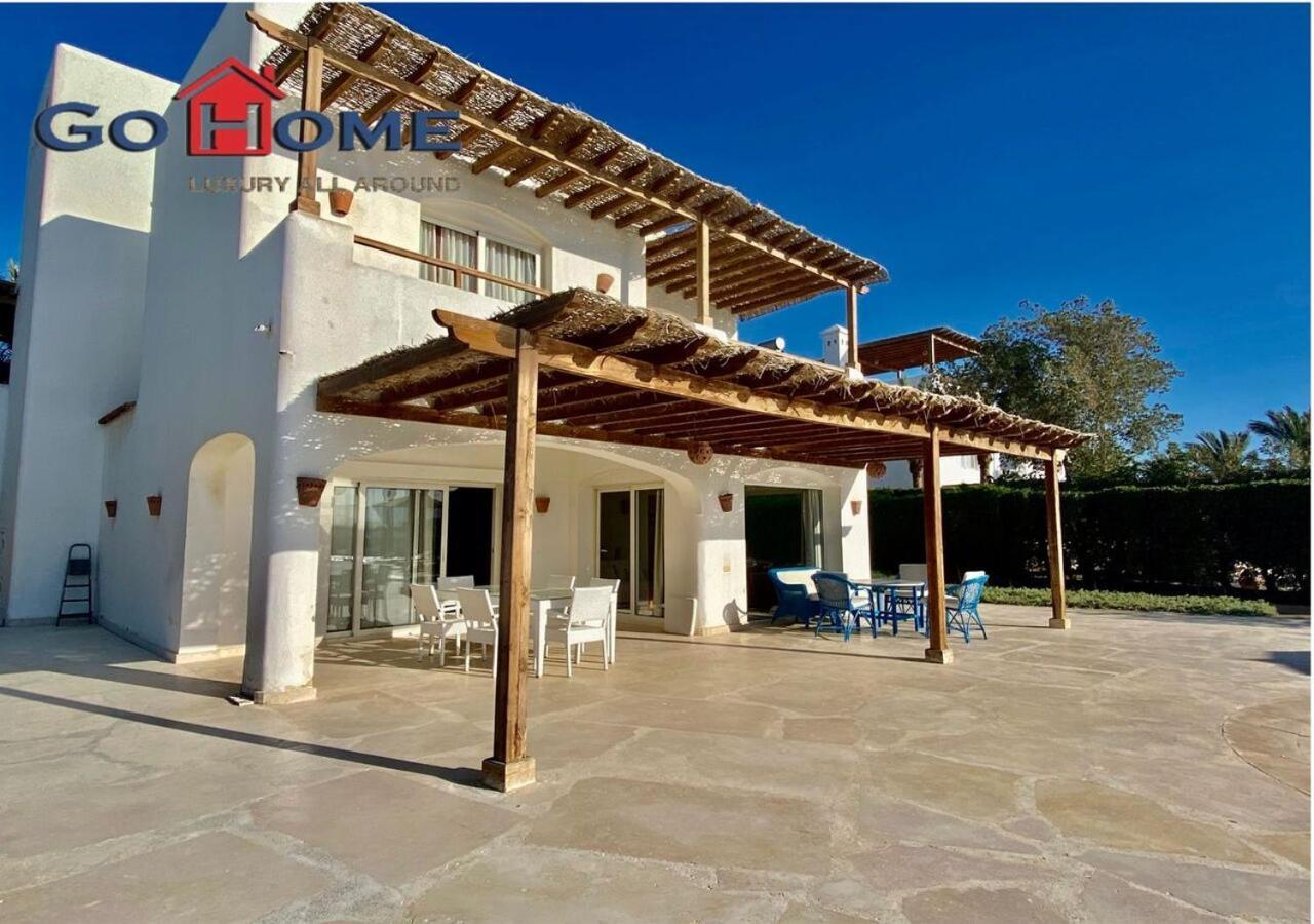 Stylish 4 Bedroom With A Private Pool V15 At White * Hurghada