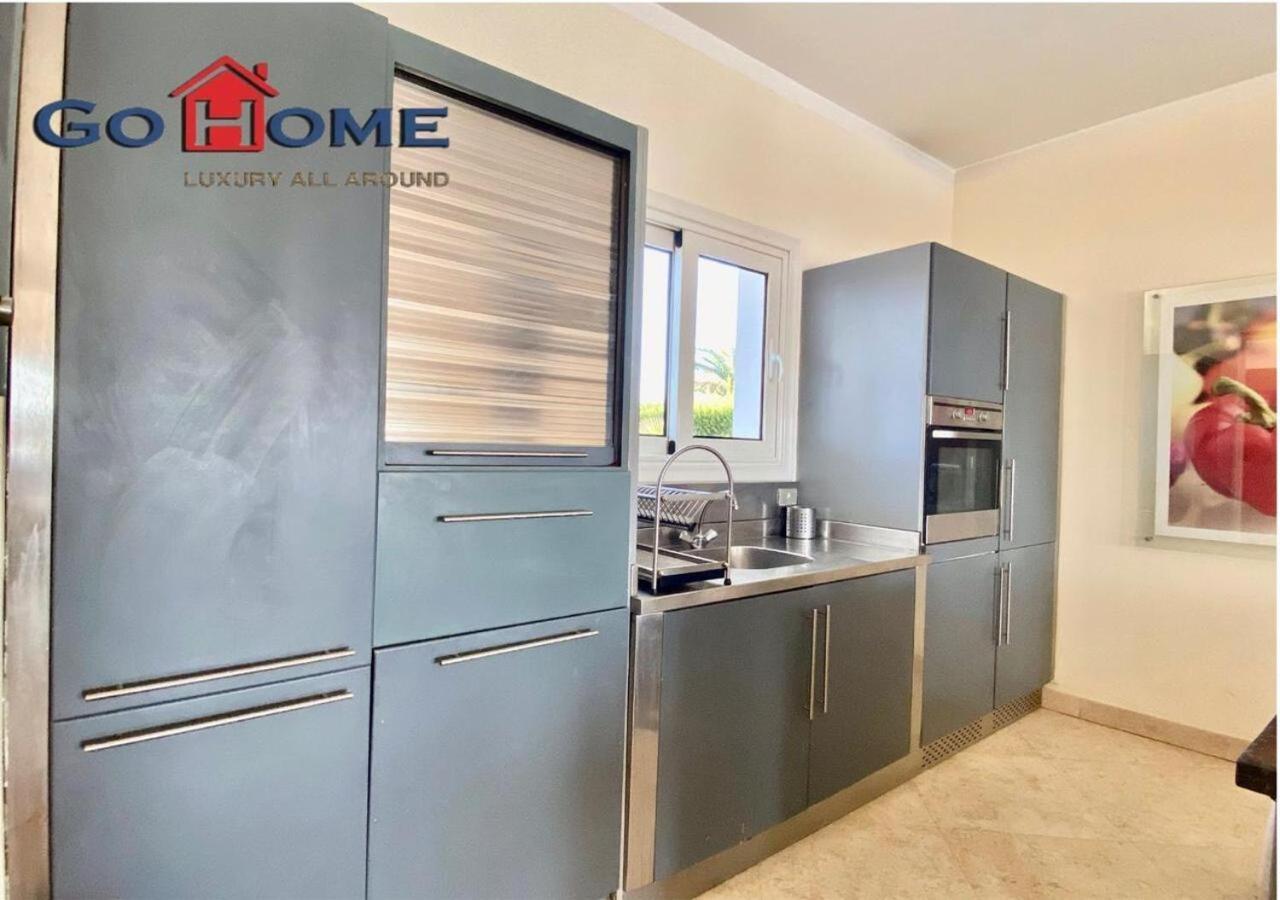 Stylish 4 Bedroom With A Private Pool V15 At White *
