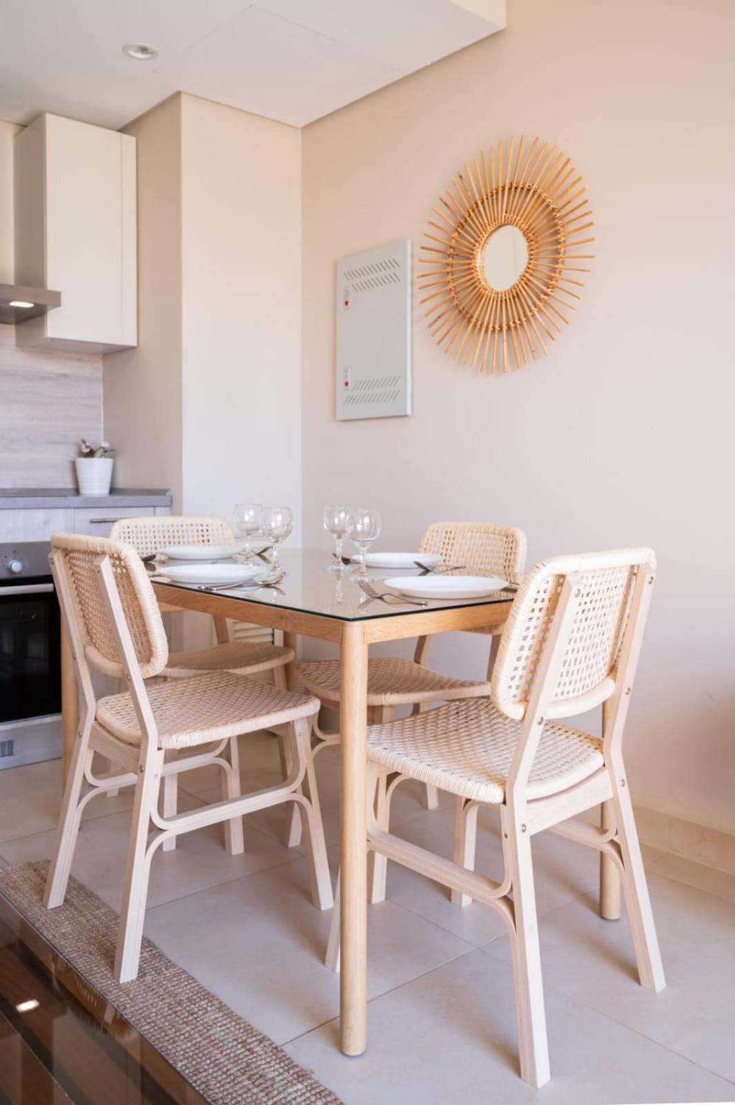 Seascape 1 Bdr Mangroovy Pool & Sea View Apartment