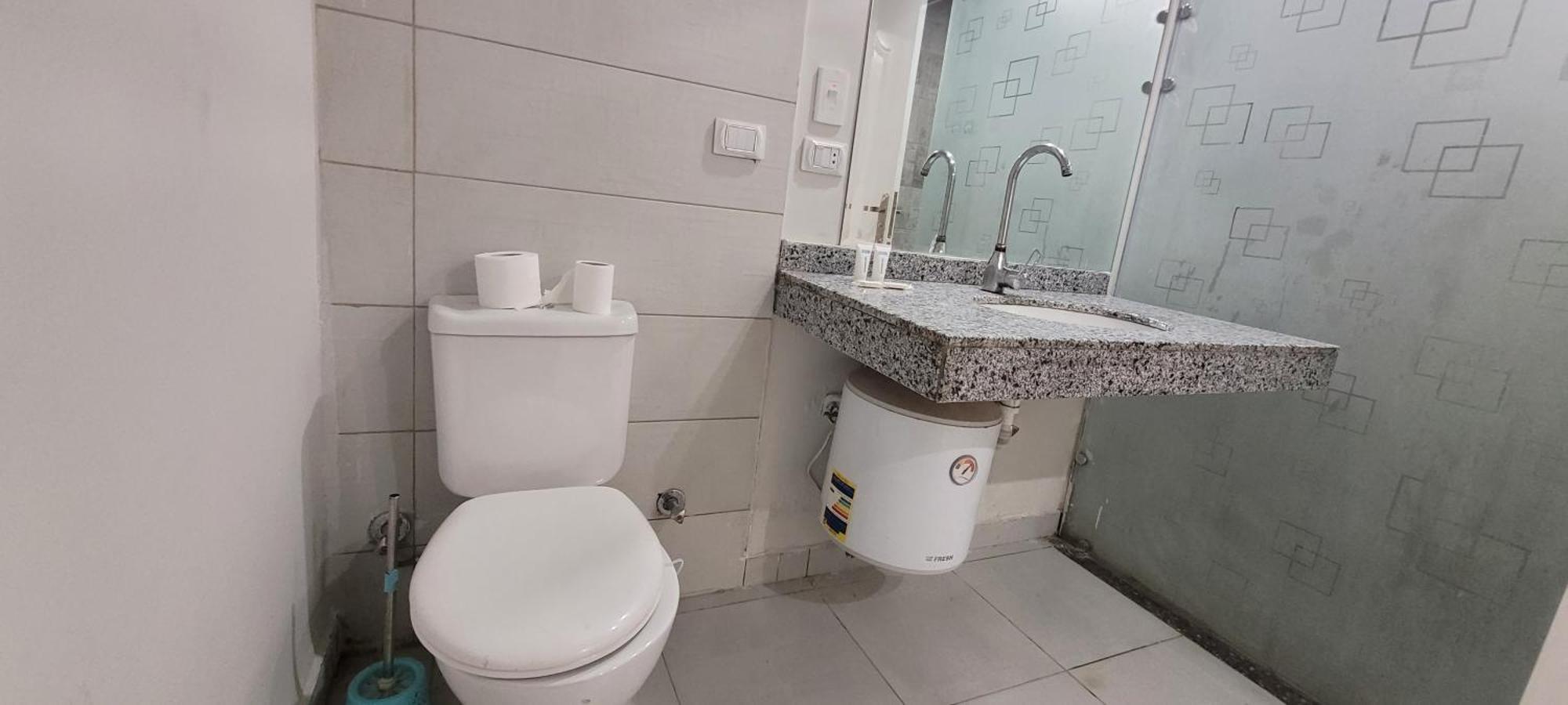 Magnificent In Hrg With Access, 5 Min From Downtown