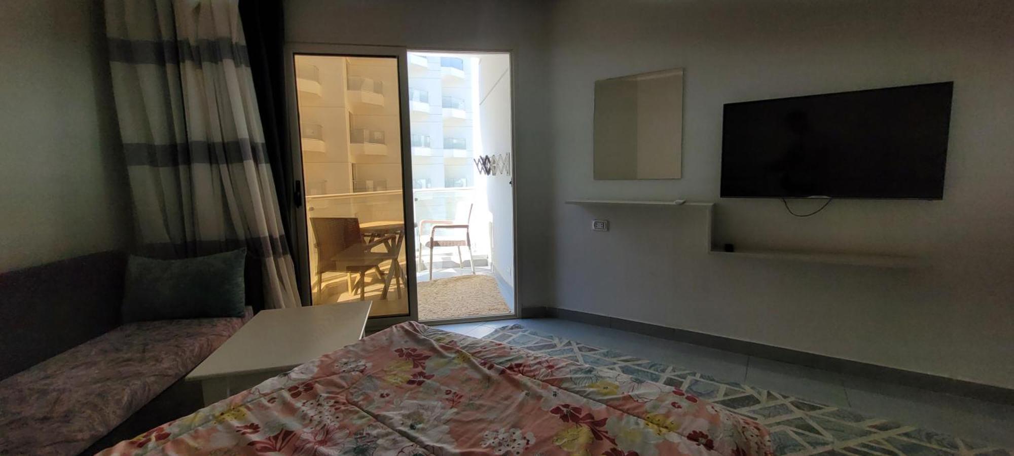 Magnificent In Hrg With Access, 5 Min From Downtown Apartment Hurghada
