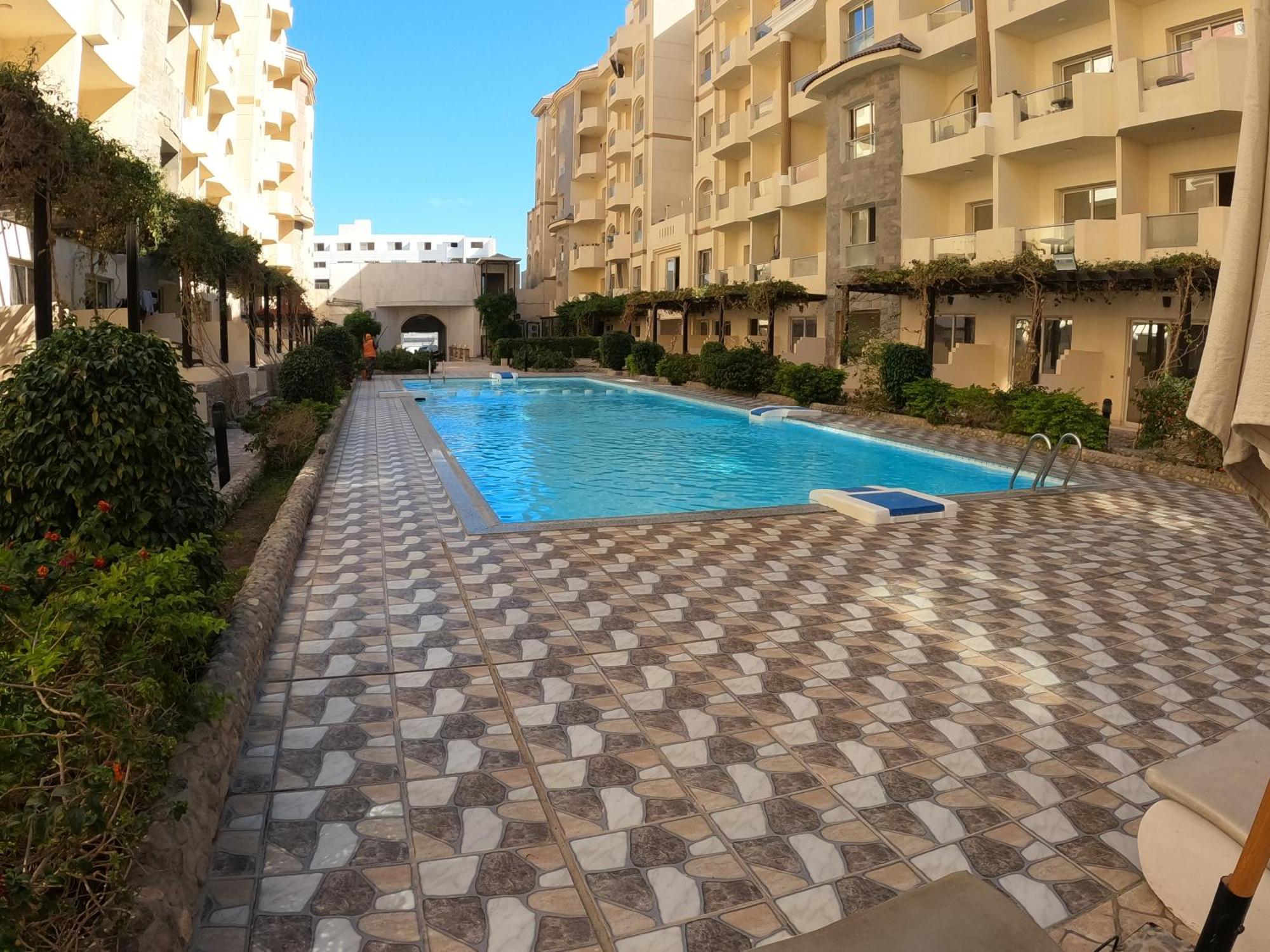 Aparthotel Dive Pool *