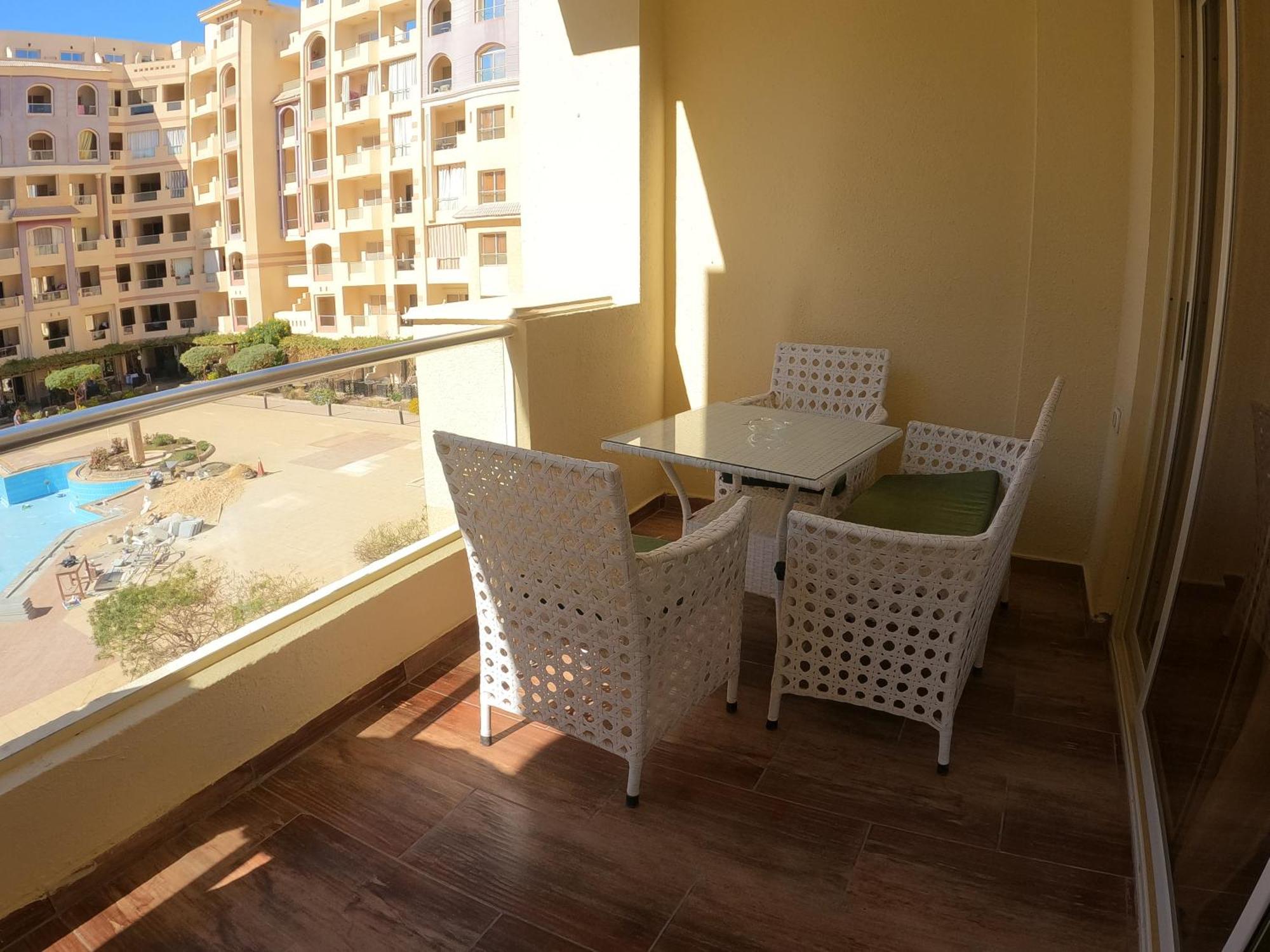 Dive Pool Hurghada