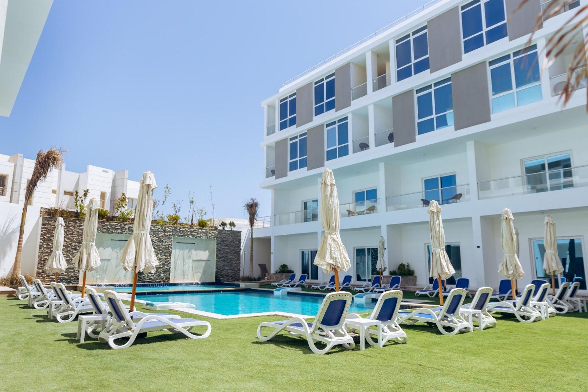 Sky Star Hotel Free Shuttle To Hurghada City Center Hotel 3*