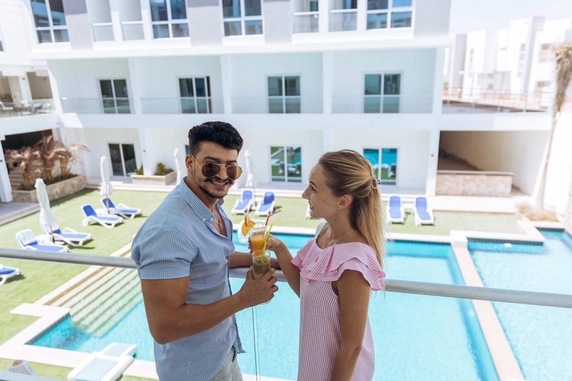 Sky Star Hotel Free Shuttle To Hurghada City Center Hotel 3*