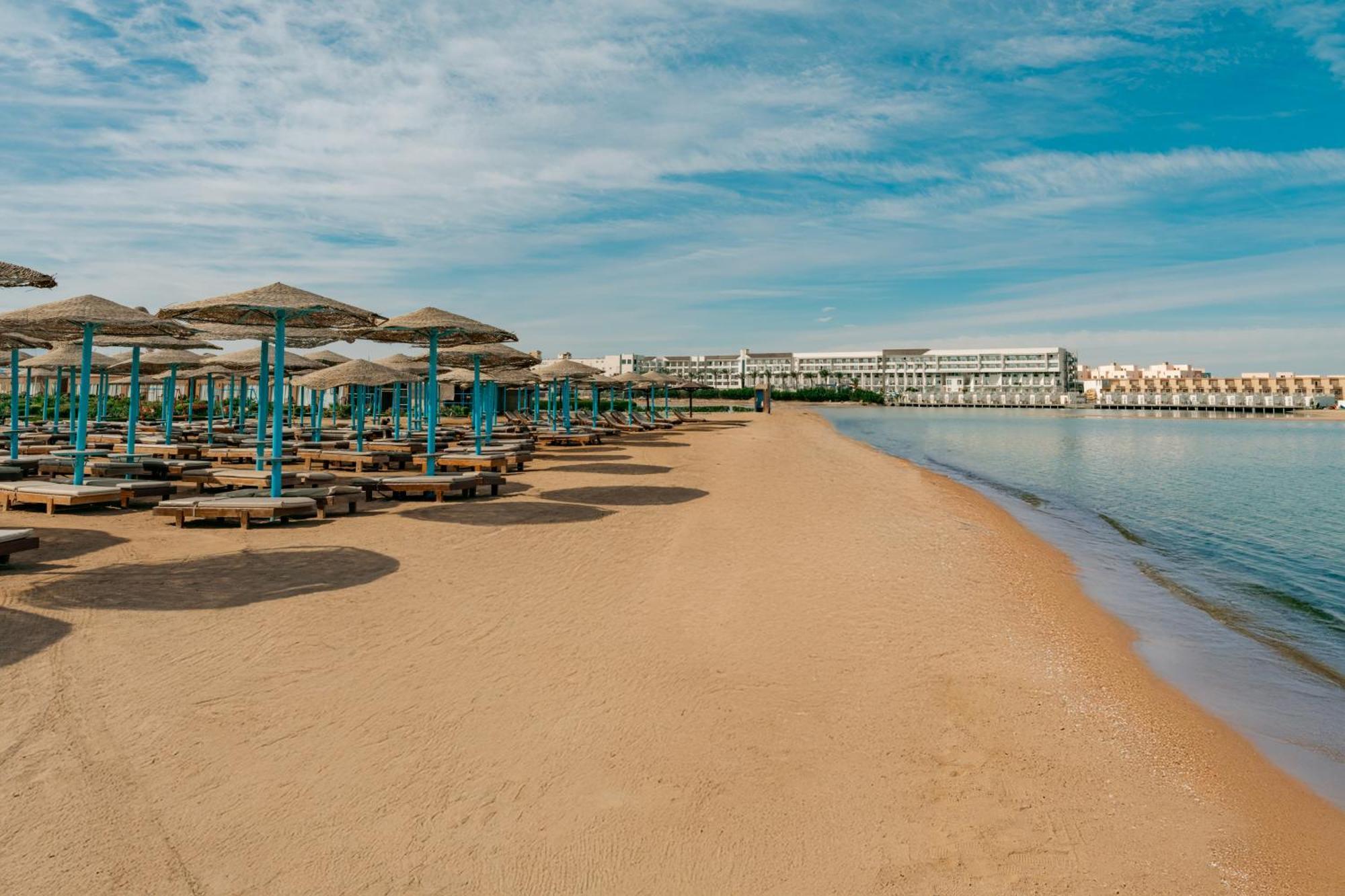 Sunrise Alora Aqua Park Resort 4*