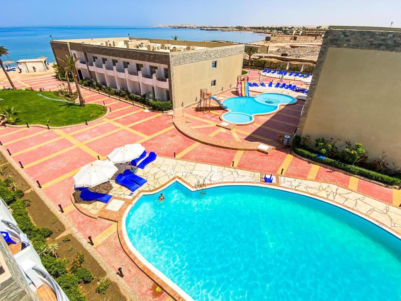 Cecelia Challet Hurghada