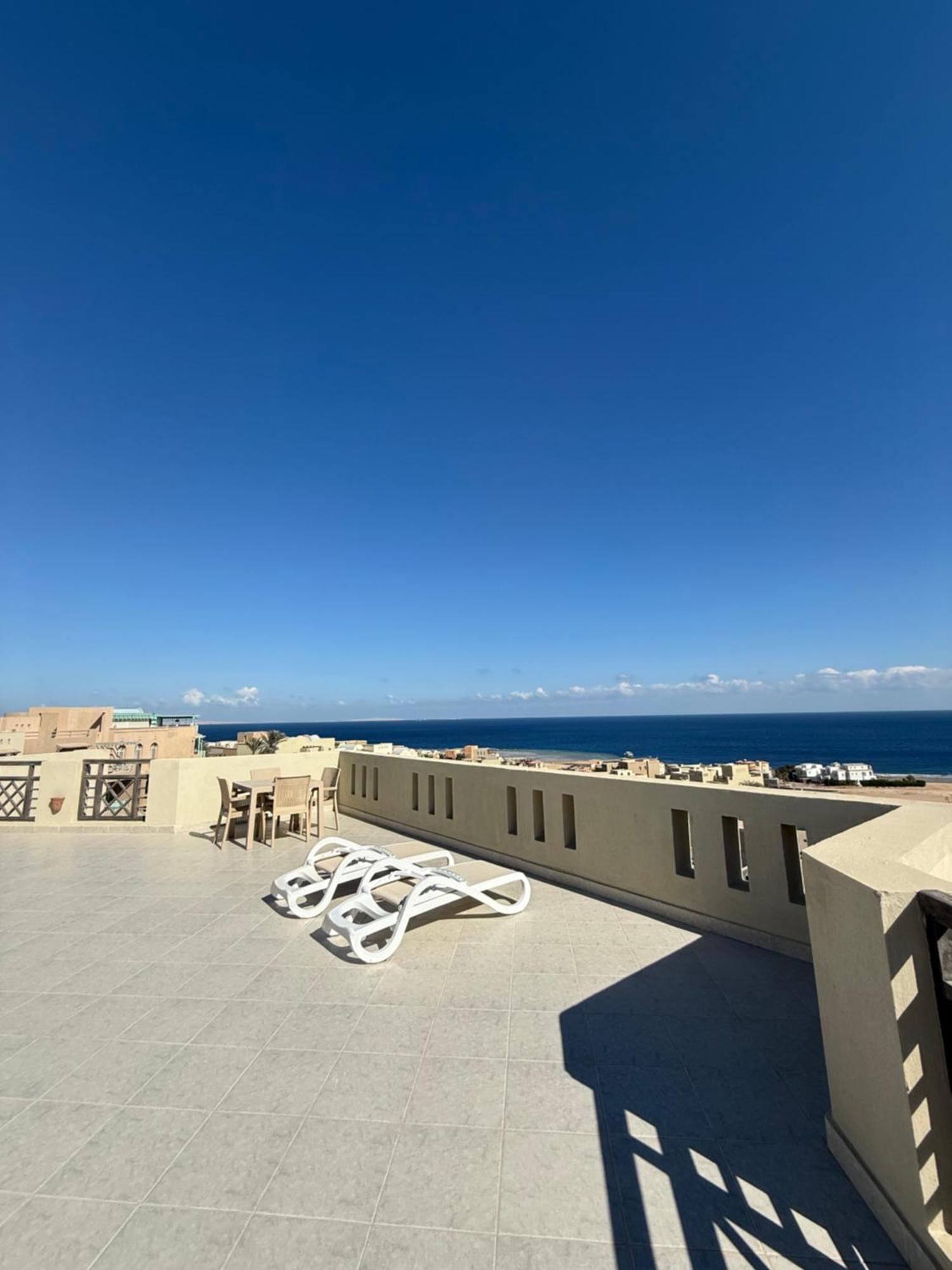 Roof With Panorama View Apartment *