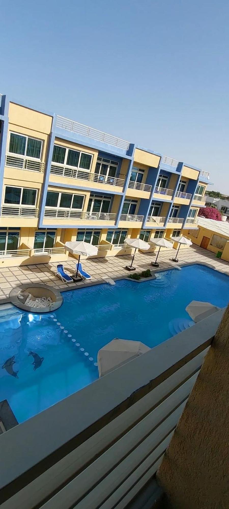Mirage Bay & Aquapark Aparthotel 4*
