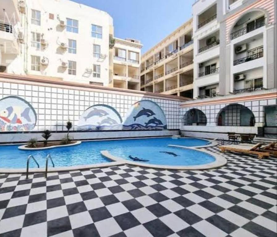 Apartment Downtown Near Gym Pool Shops Walking Distance From Entertainment And Shopping Hurghada