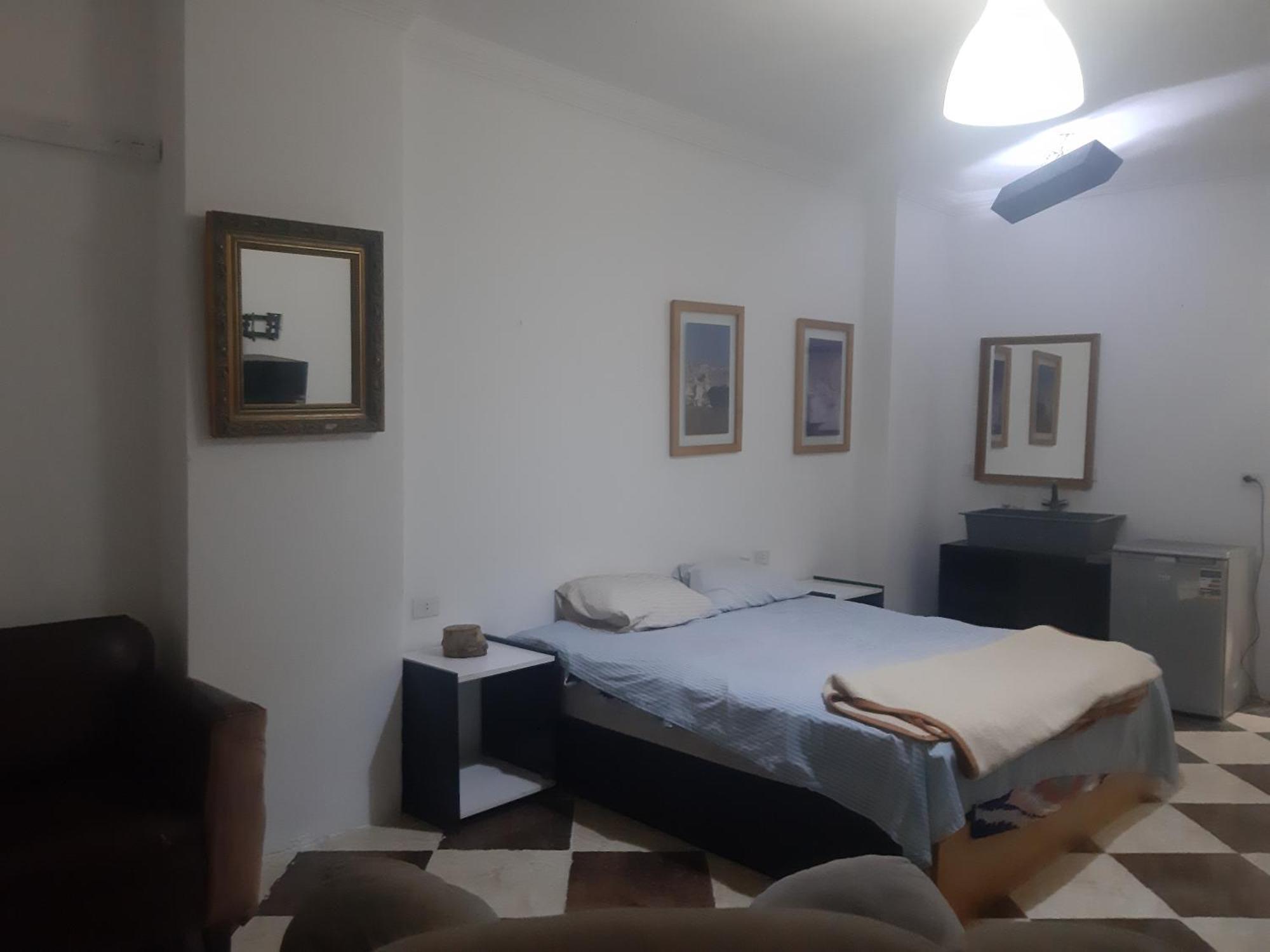 Downtown Near Gym Pool Shops Walking Distance From Entertainment And Shopping Apartment *