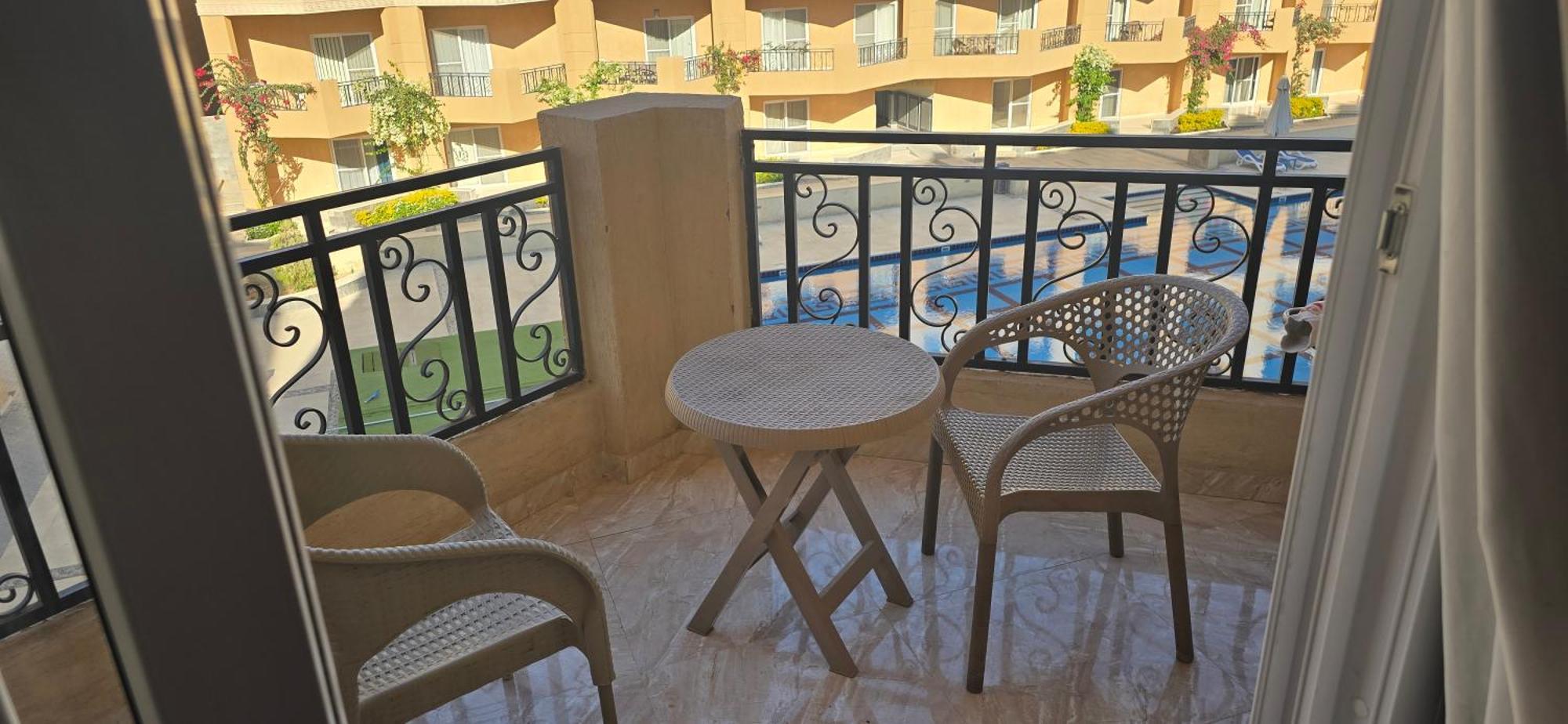 Hurghada, Two Bedroom Challet ,sea And Pool View
