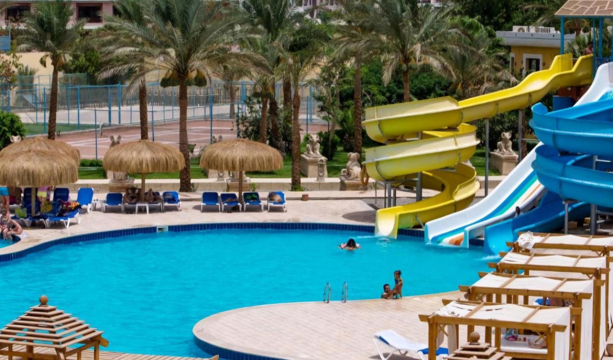 Mirage Bay & Aquapark 4*