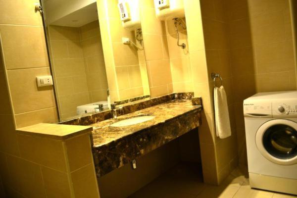 Aparthotel Rivoli And Spa *