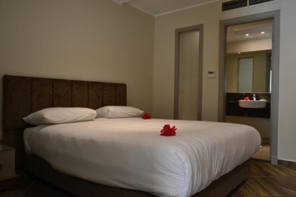 Aparthotel Rivoli And Spa