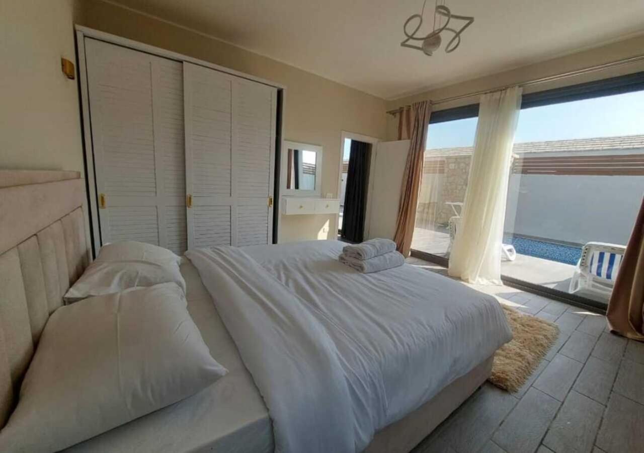 Private 2br With Private Heated Pool At Bali D3 Apartment *