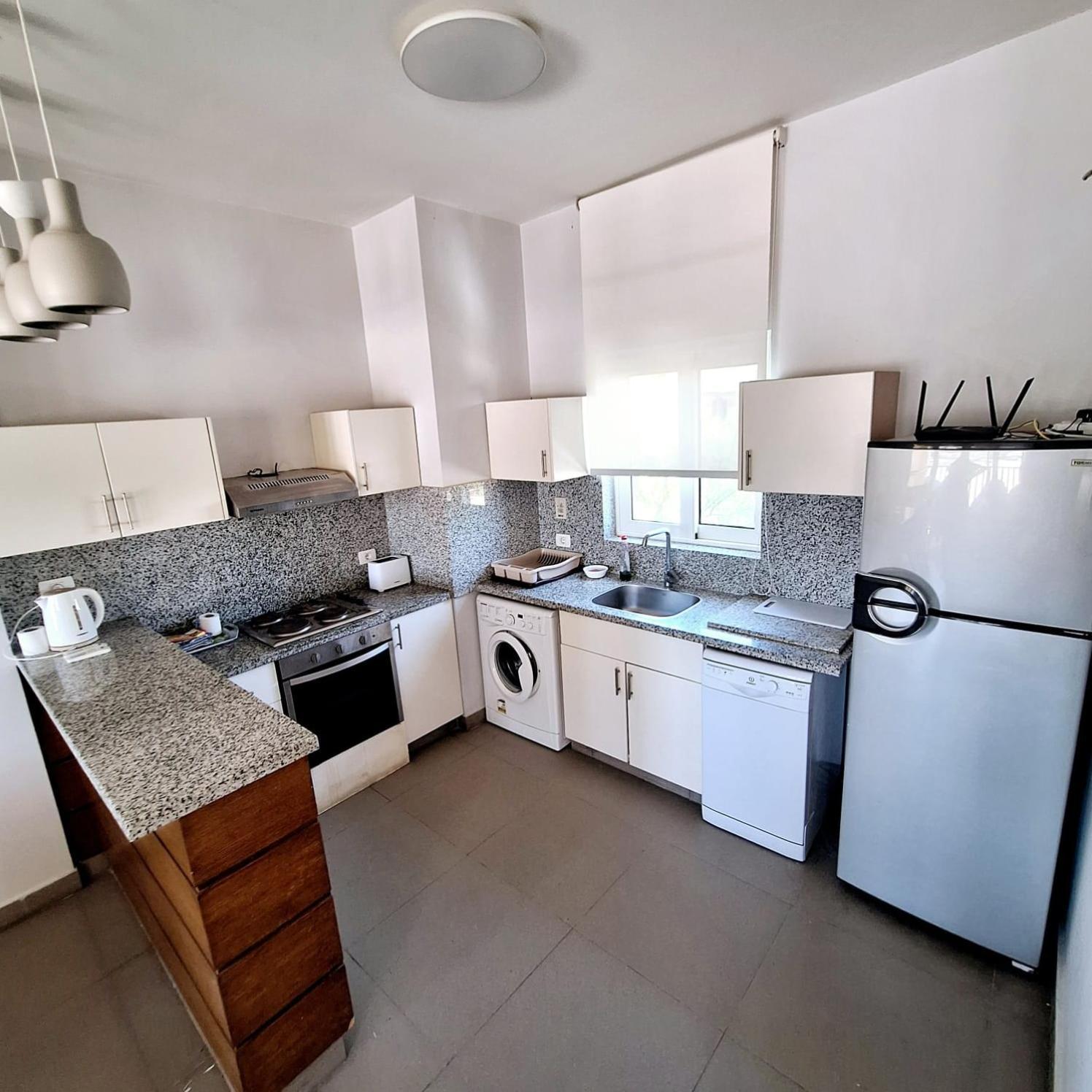 2 Bedrooms First Floor In Waterside