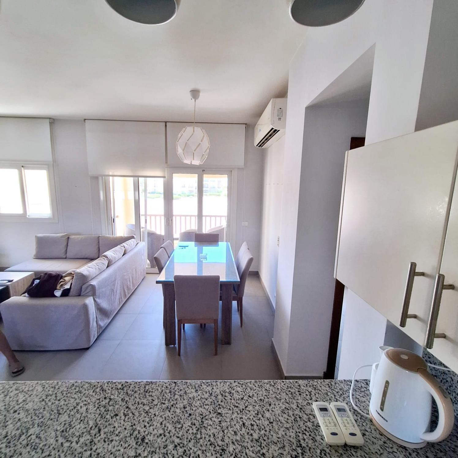Apartment 2 Bedrooms First Floor In Waterside