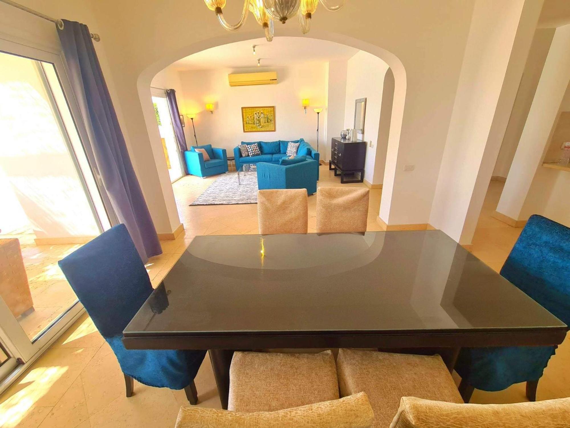 Villa White *
