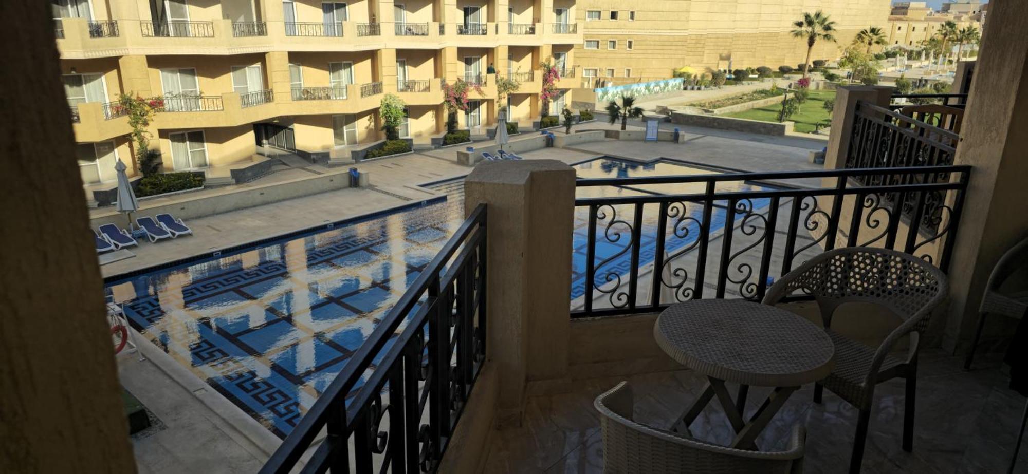 Hurghada, Two Bedroom Challet ,sea And Pool View Apartment Hurghada