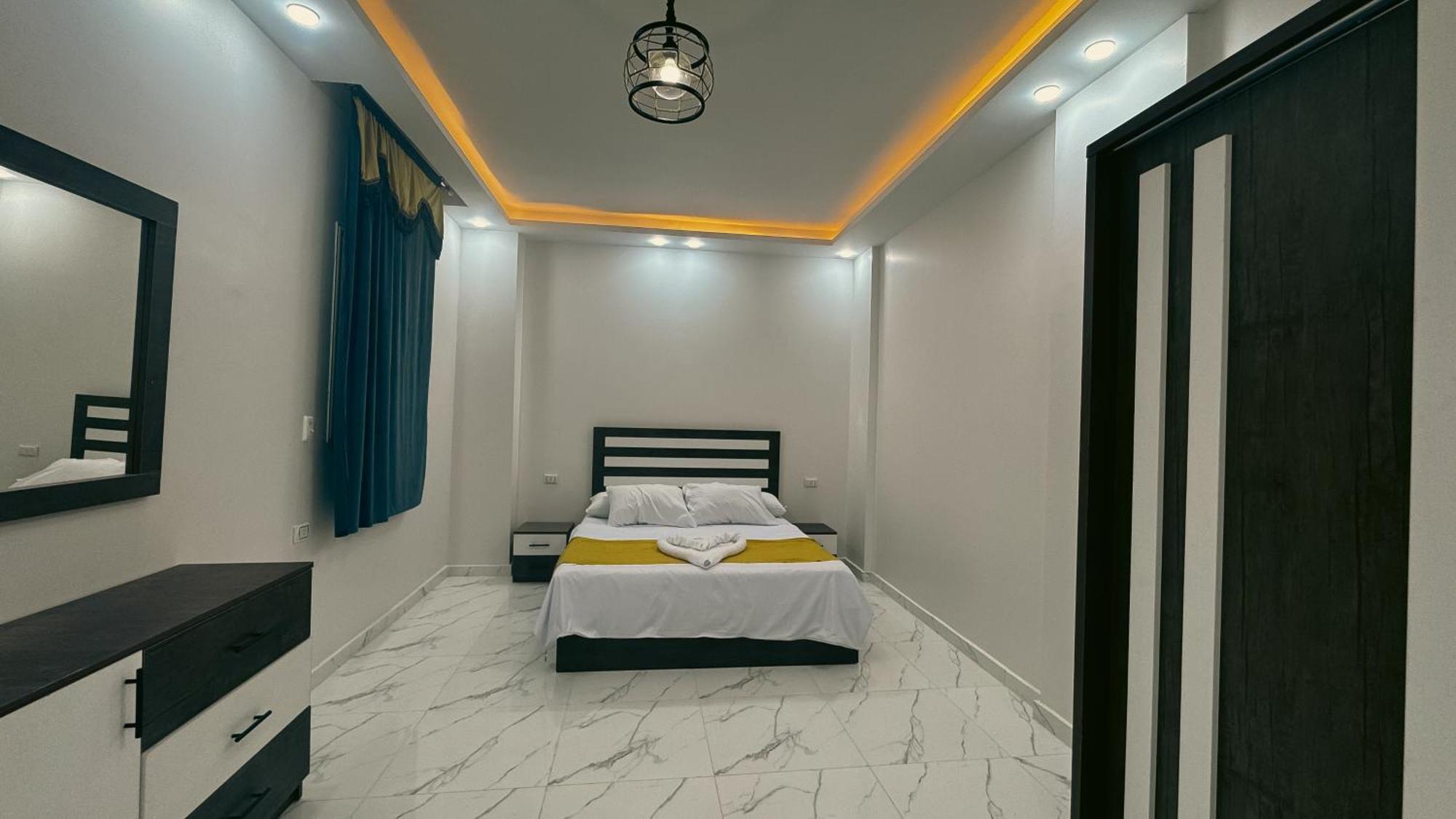 Prestige Residency Apartment *