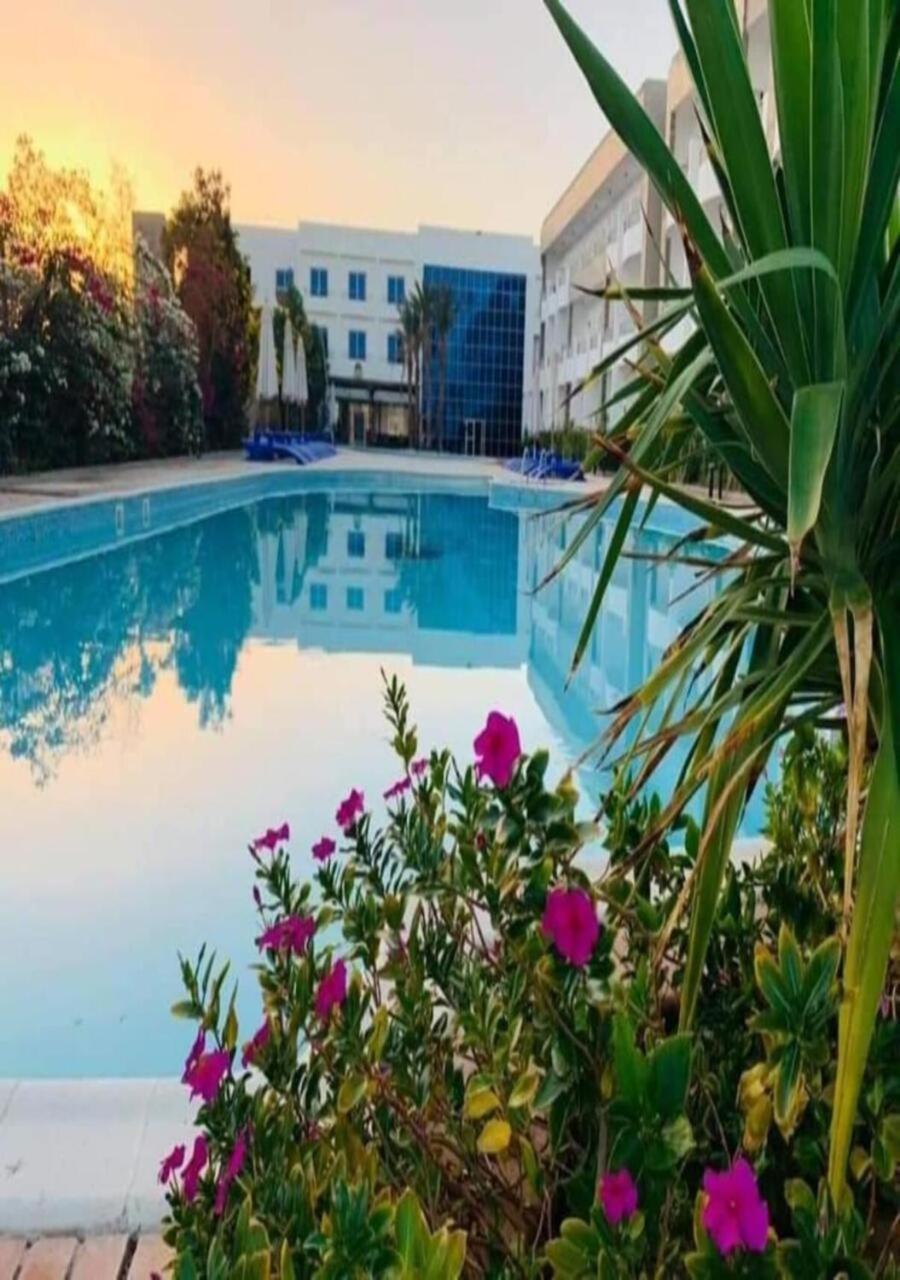 Lovely Sunny Front, Near Senzo Mall Free Wifi Hurghada